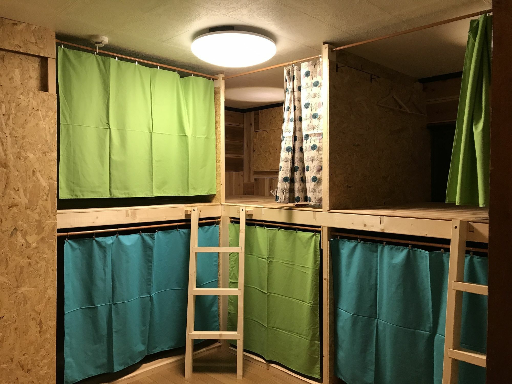 טקיאמה Guesthouse Daruma מראה חיצוני תמונה